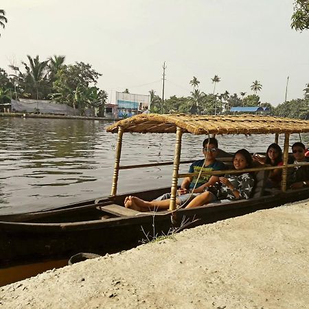 לינה וארוחת בוקר Alappuzha Aham Yoga Nest מראה חיצוני תמונה